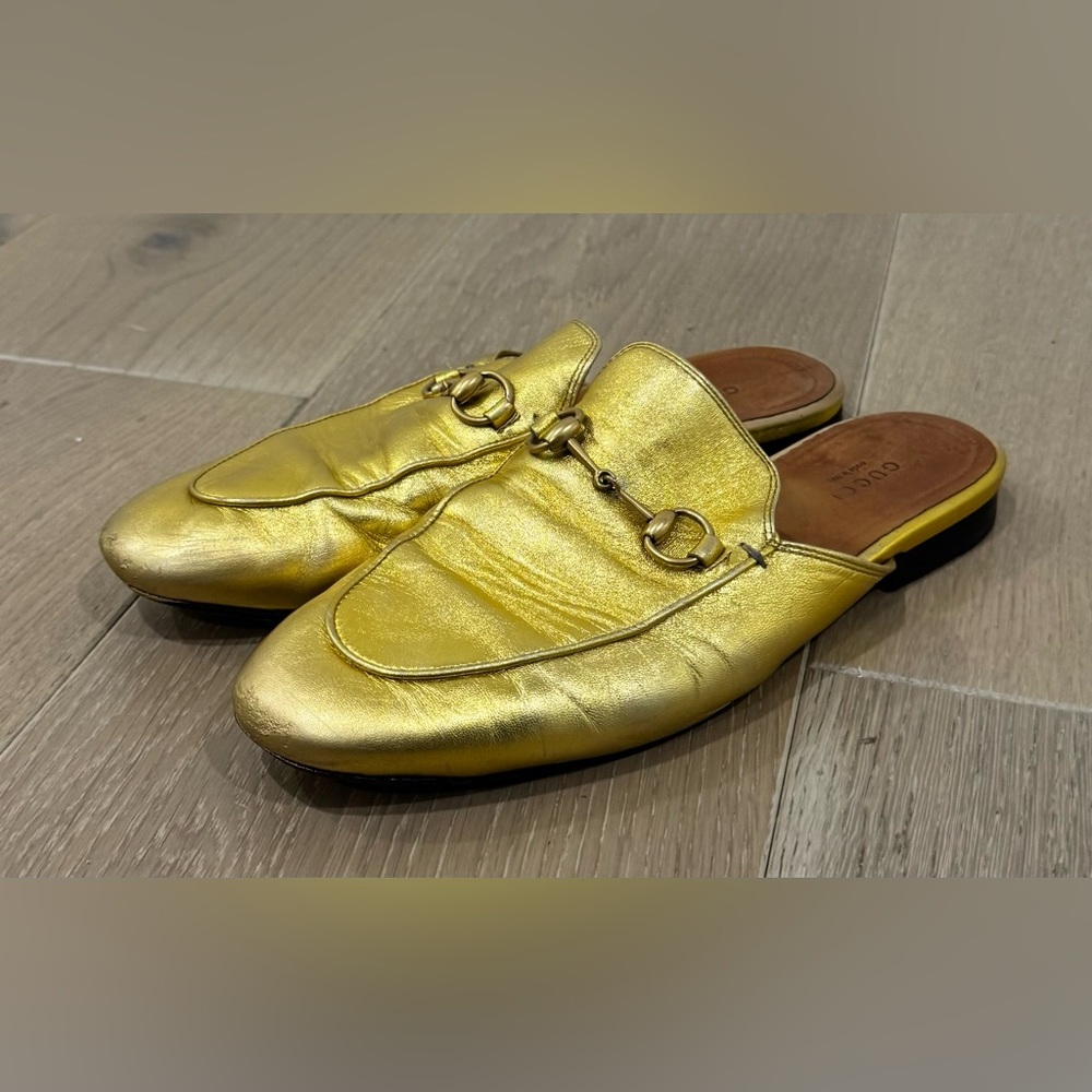 Gucci Women's Gold Mules - Picture 12 of 13